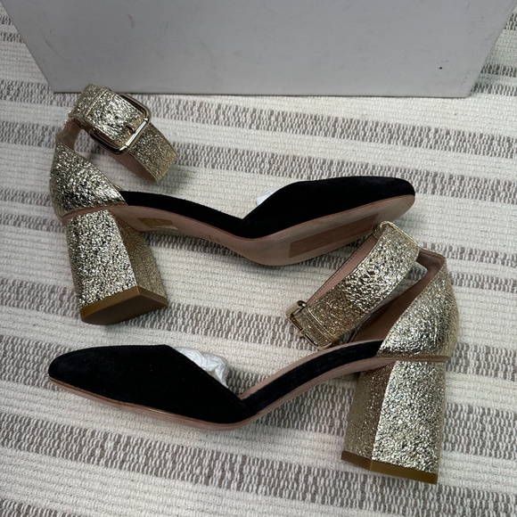 RED Valentino- Suede D'Orsay Pumps- Black/Gold-Women’s Size 36 - Picture 5 of 12